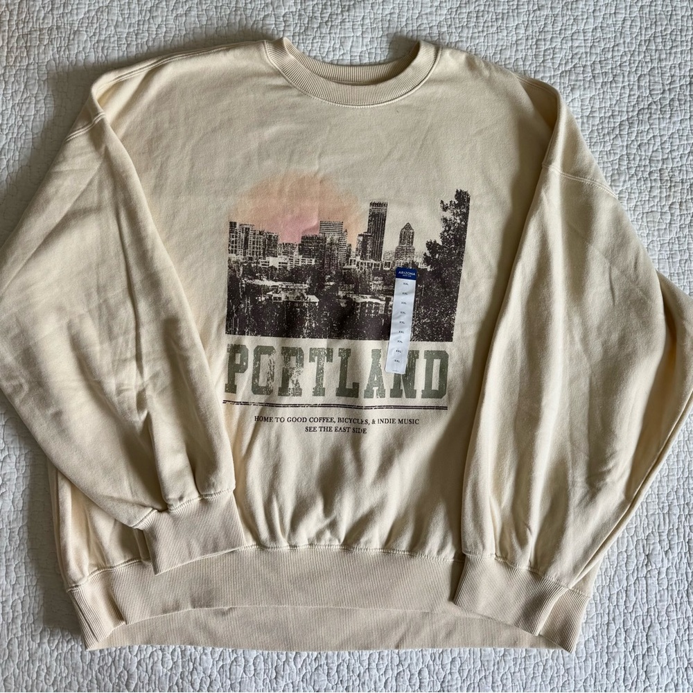 NWT Portland Graphic Cream Sweater- Size XXL